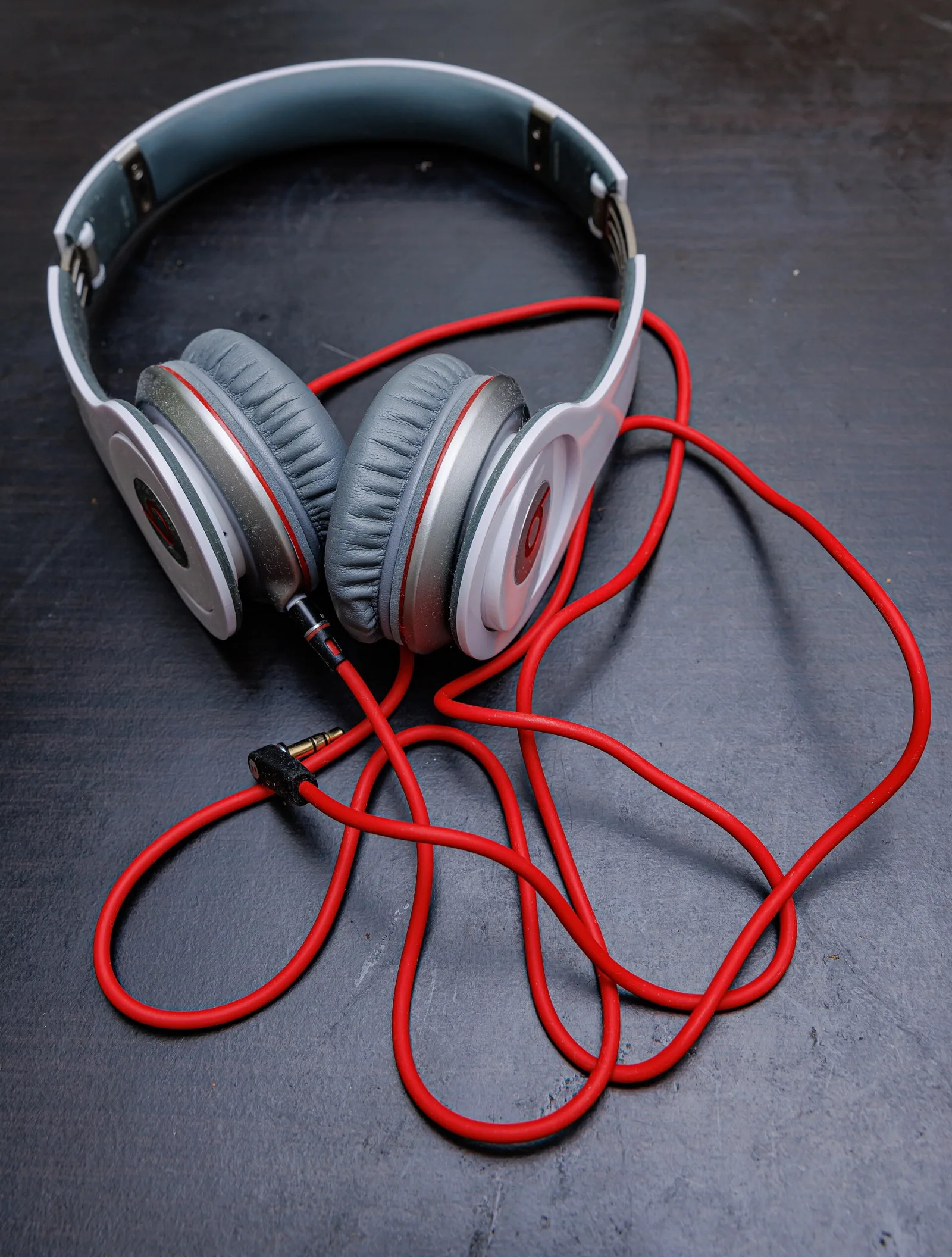 Beats Powerbeats Pro 2 draadloze sport-oordopjes met oorhaak in zwart